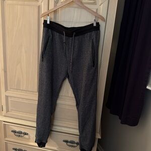 Galaxy By Harvic Dark Gray Joggers